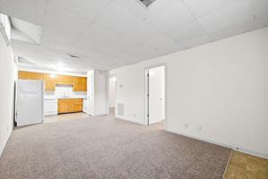 featured image of 211 N 5th St