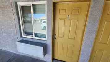 featured image of 311 N 16th St #04
