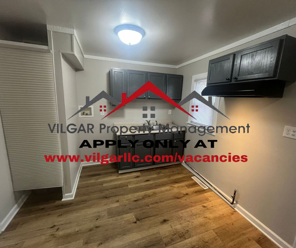 2301 Kentucky St - Photo 2 of 16