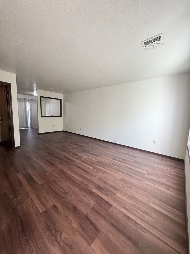 delsol1105 - Photo 3 of 12