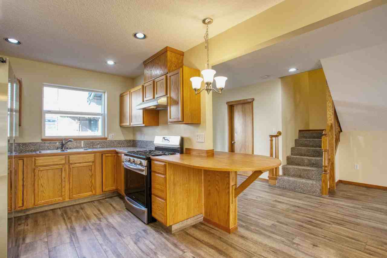 8289 Sw Durham Rd - Photo 3 of 17