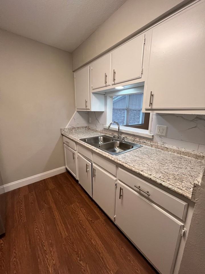 The Foundry Apartments - Photo 5 of 13