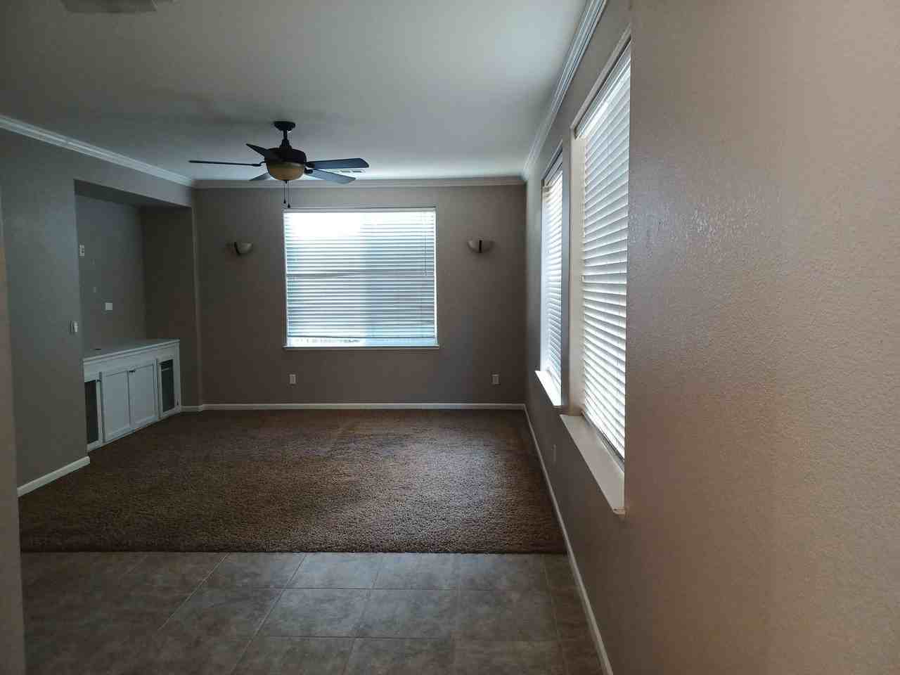 213 Moscato Court - Photo 3 of 8