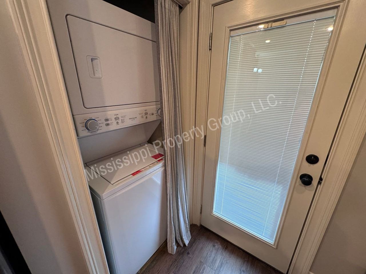 120 Falls Grove Dr - Photo 7 of 22