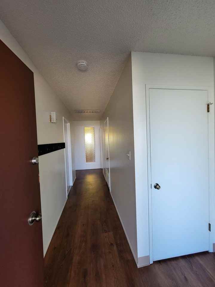 1744 S Oak Park St - Photo 2 of 13