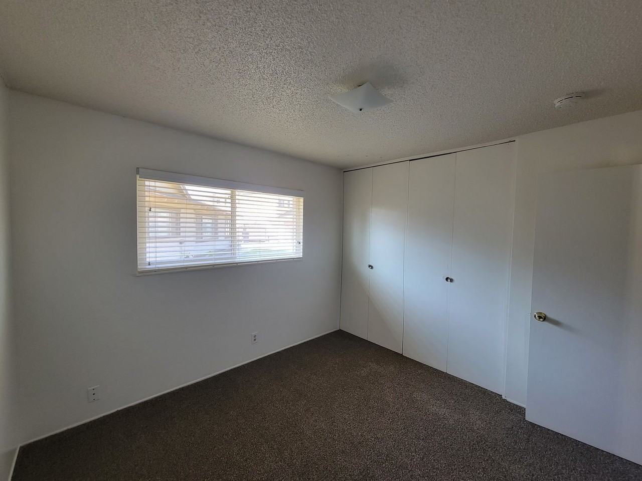 1744 S Oak Park St - Photo 7 of 13
