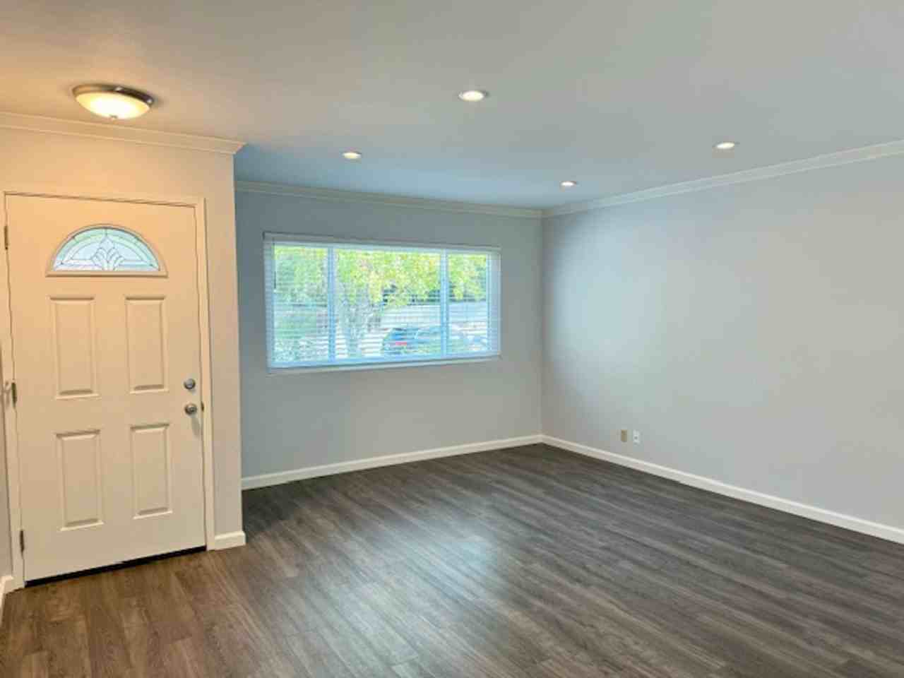 2661 Buena Vista Ave - Photo 4 of 18