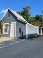 featured image of 4522 Gaston Ave