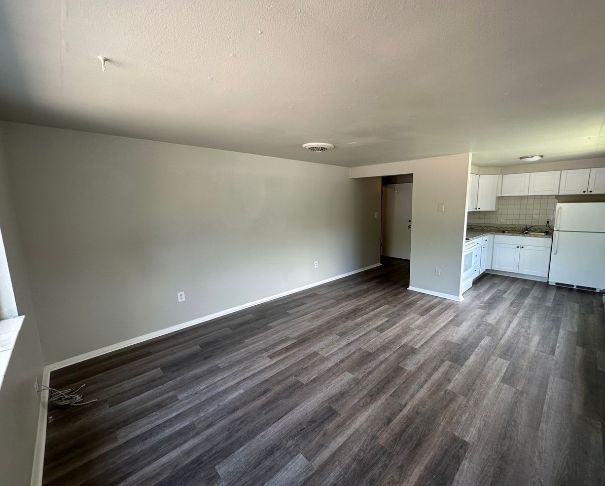 6911 W 24th Ave #4 - Photo 4 of 13