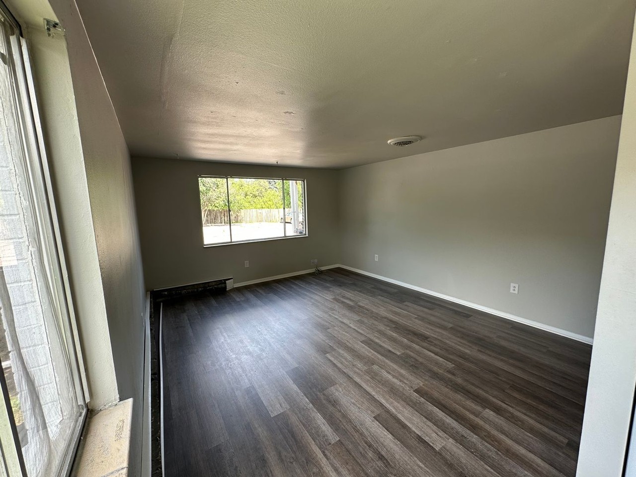 6911 W 24th Ave #4 - Photo 5 of 13