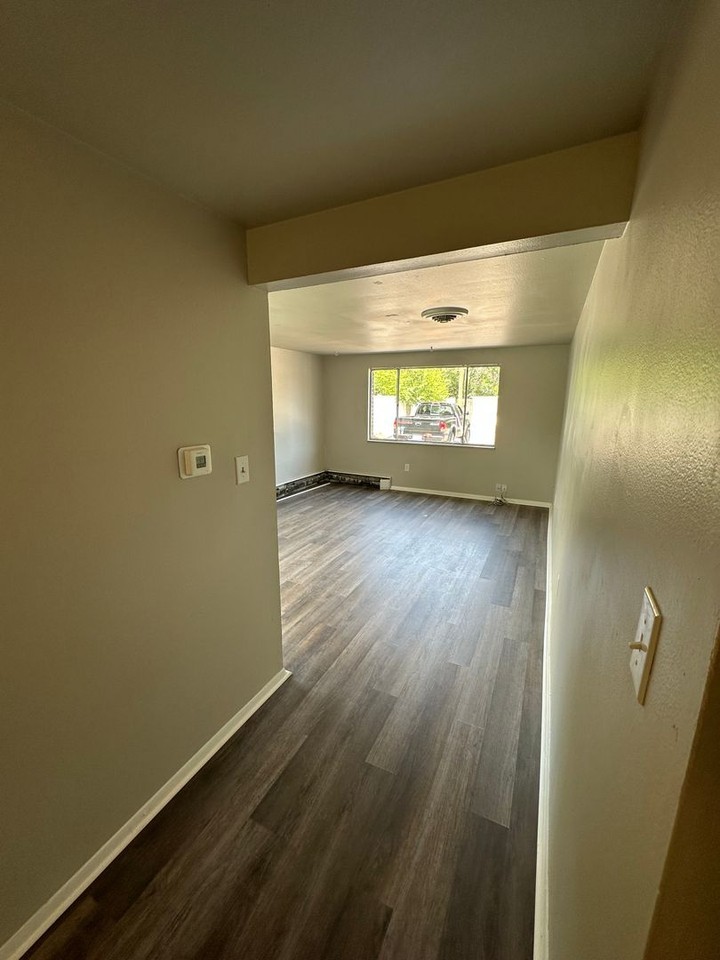 6911 W 24th Ave #4 - Photo 6 of 13