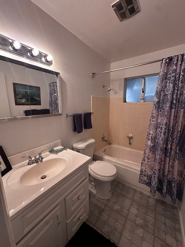 2545 Kemp Ave - Photo 7 of 15
