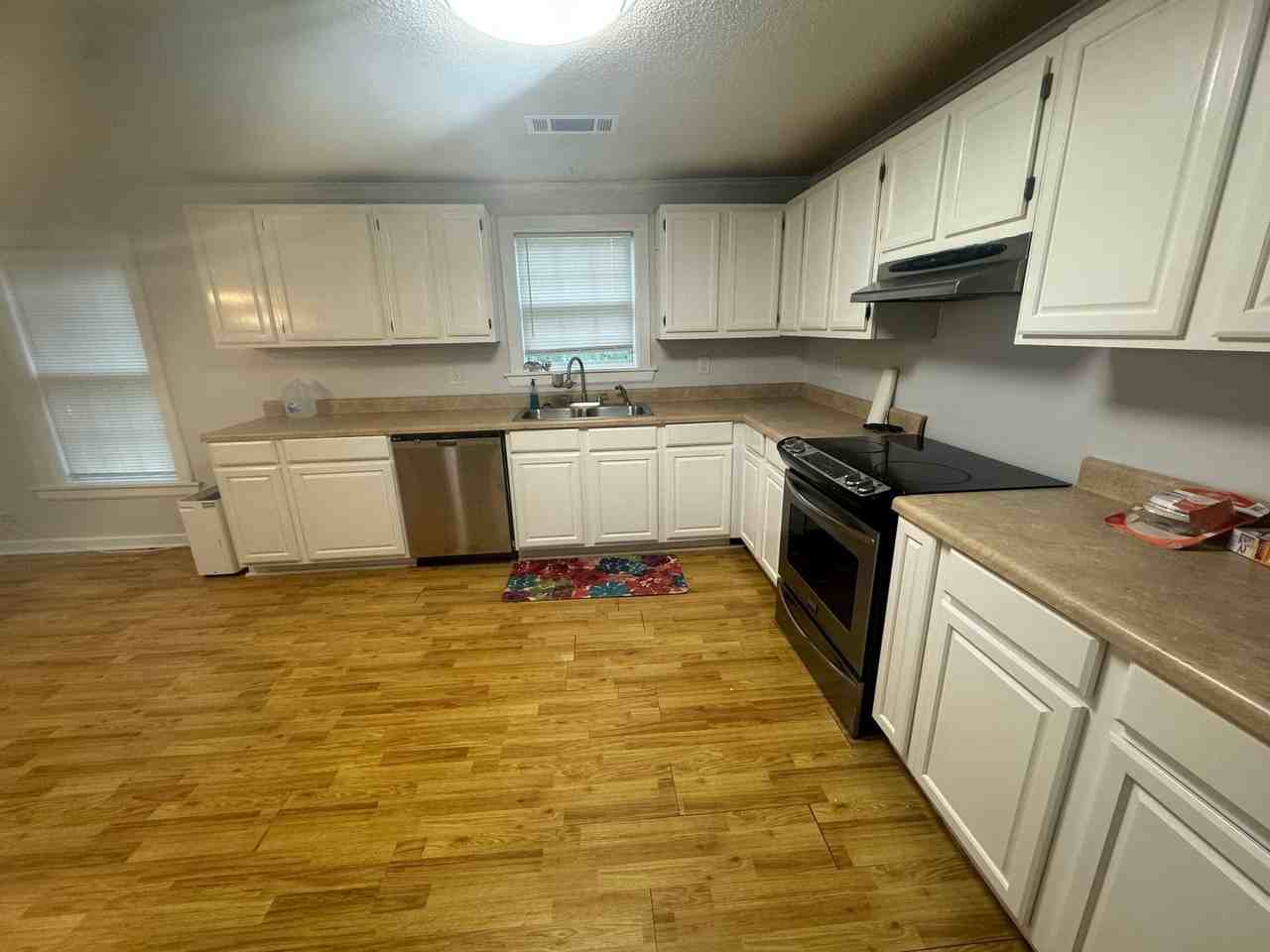 5112 Kraft St - Photo 3 of 25