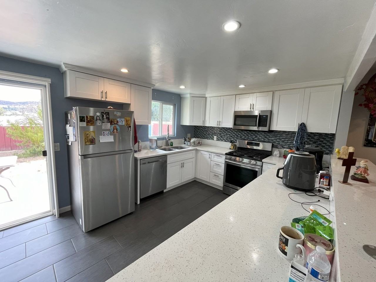 8447 Carlton Oaks Dr - Photo 4 of 10