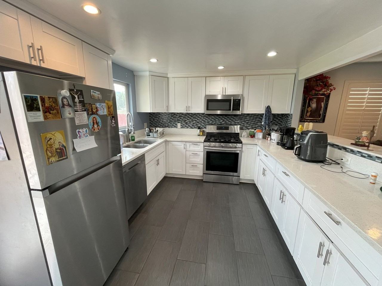 8447 Carlton Oaks Dr - Photo 5 of 10