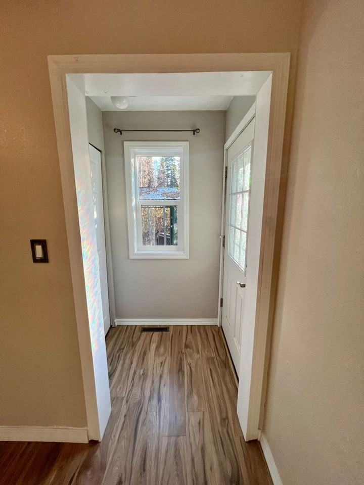 413 Ramola St - Photo 3 of 18