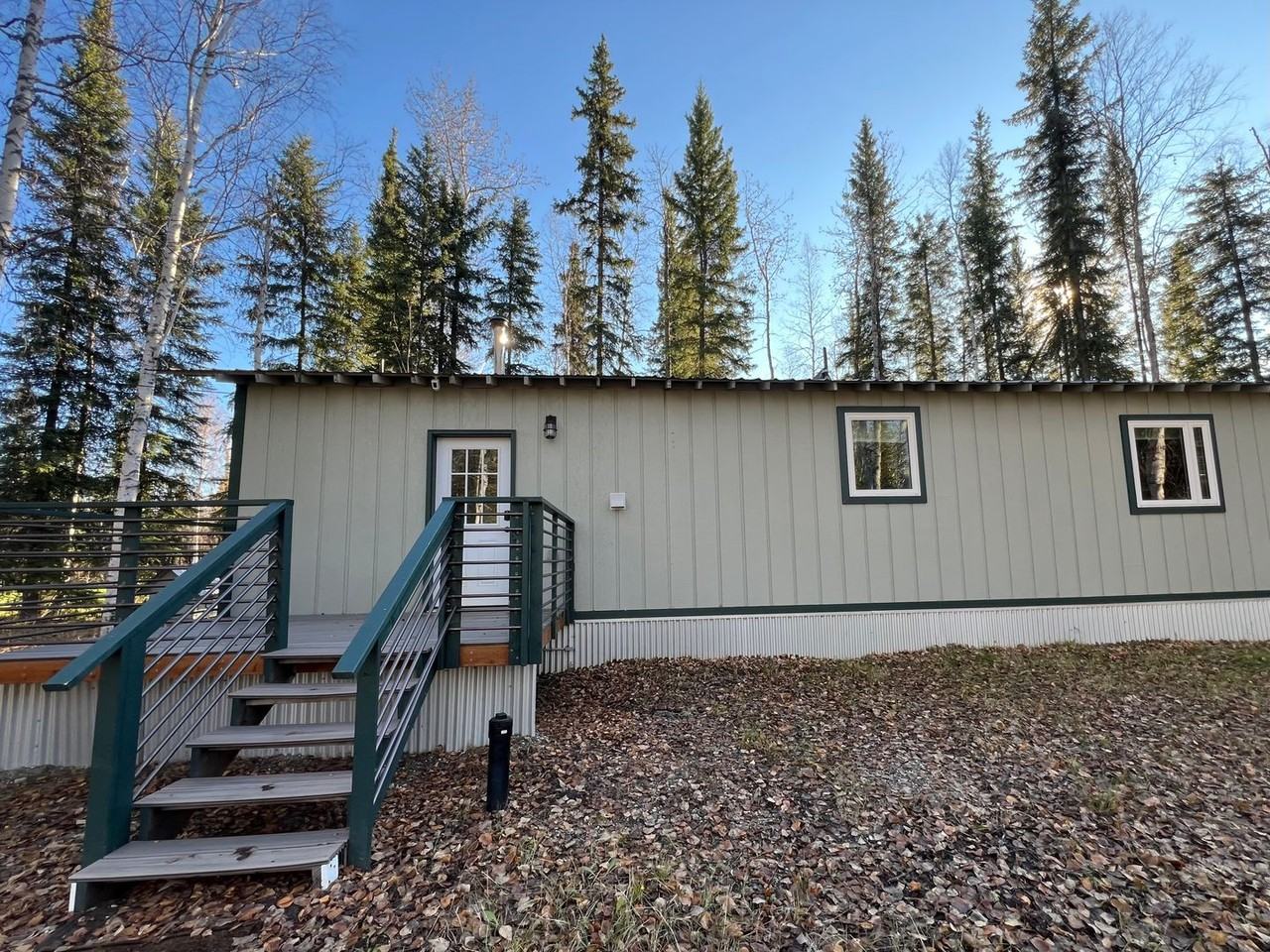 2569 Houghton Hill Dr - Photo 2 of 17