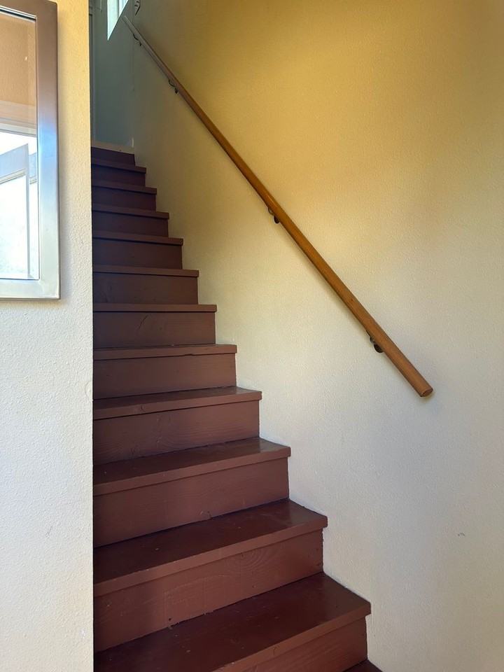 1548 Lincoln St #B - Photo 4 of 20