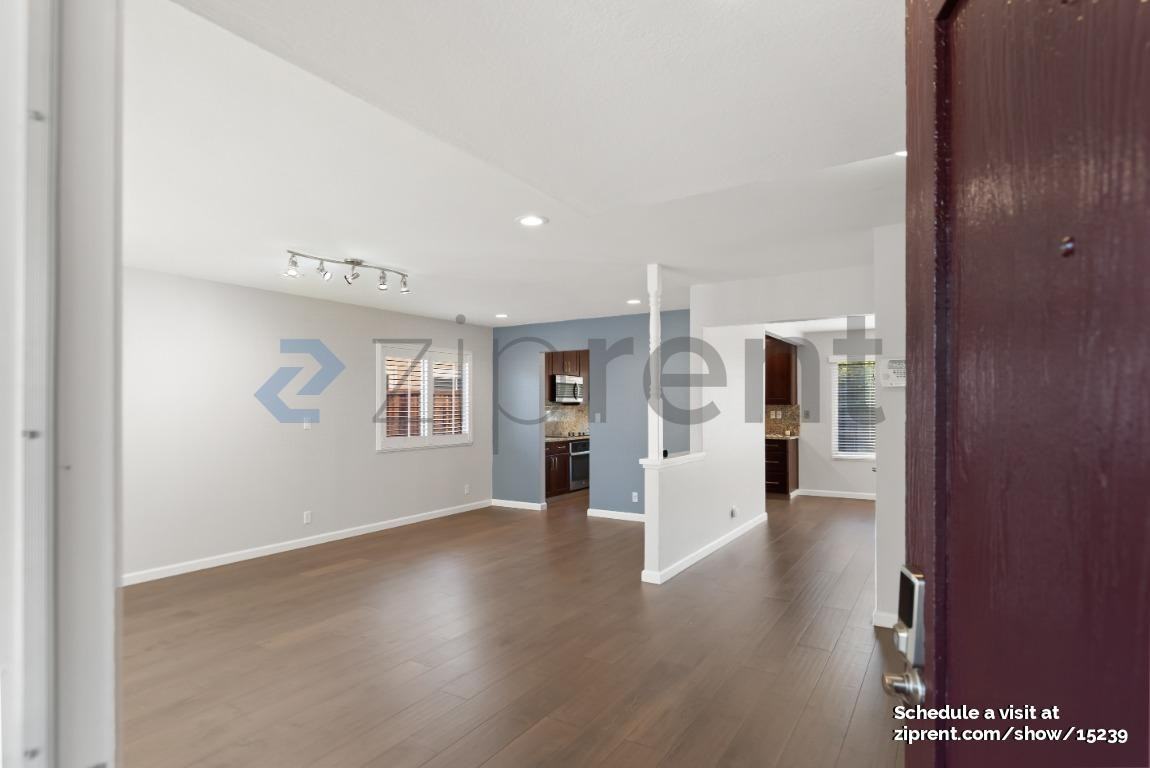 4541 Roderigo Ct - Photo 3 of 24