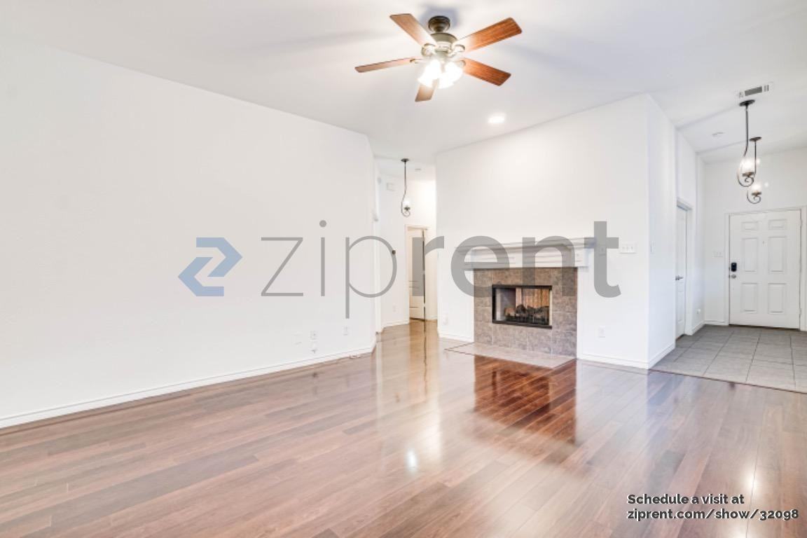 1217 Charleston Ln - Photo 7 of 26