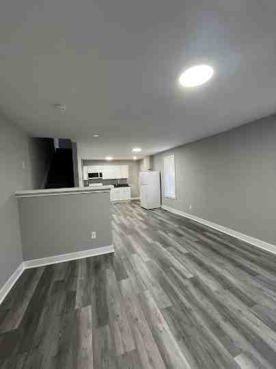1226 Clover Ln #NA - Photo 2 of 11