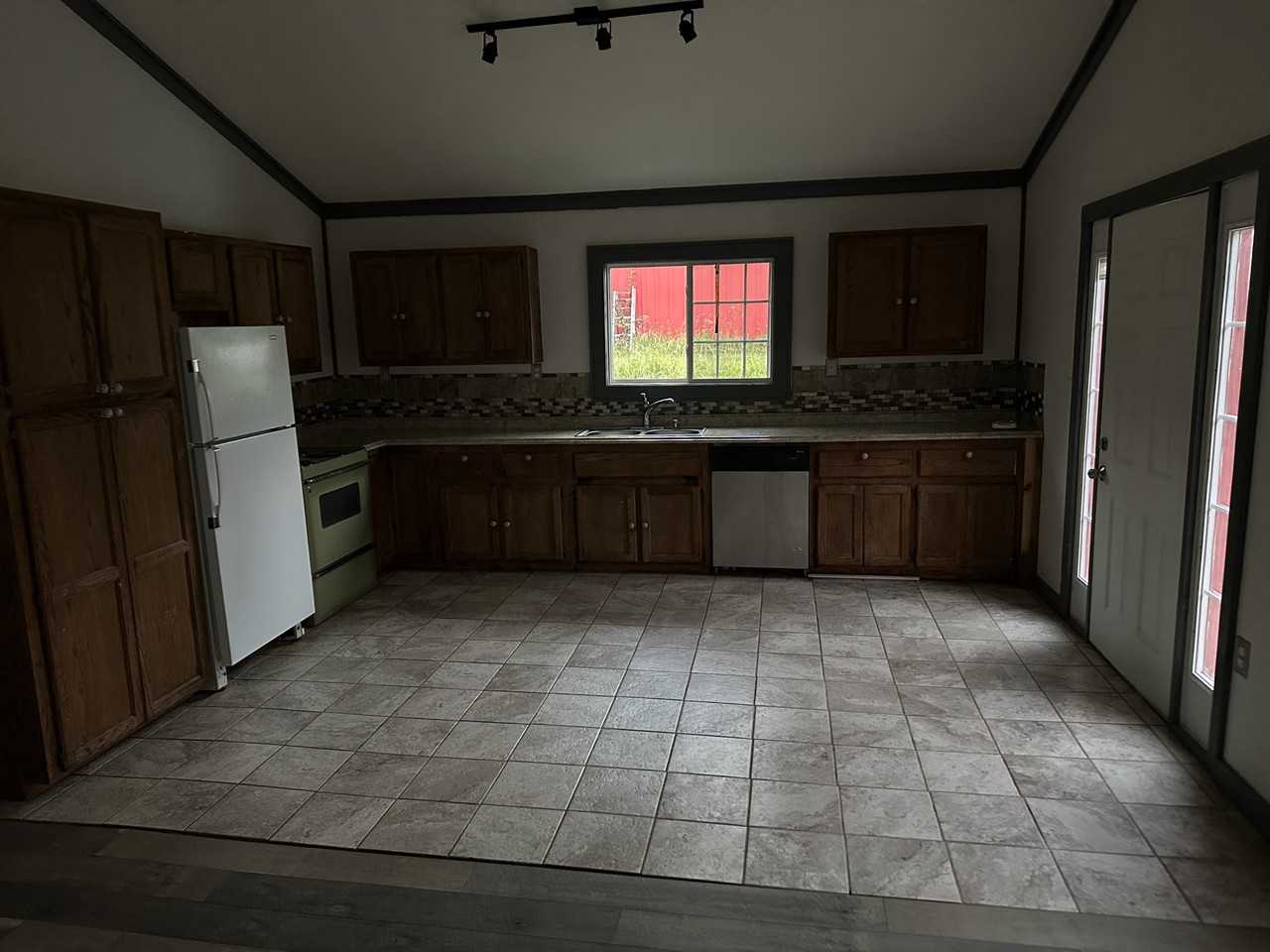 87 87 Platinum Dr #NA - Photo 3 of 12