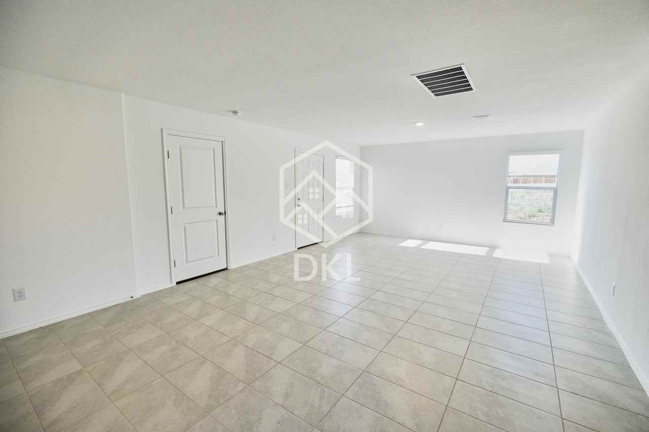 7812 Ruellia Rd #NA - Photo 3 of 17