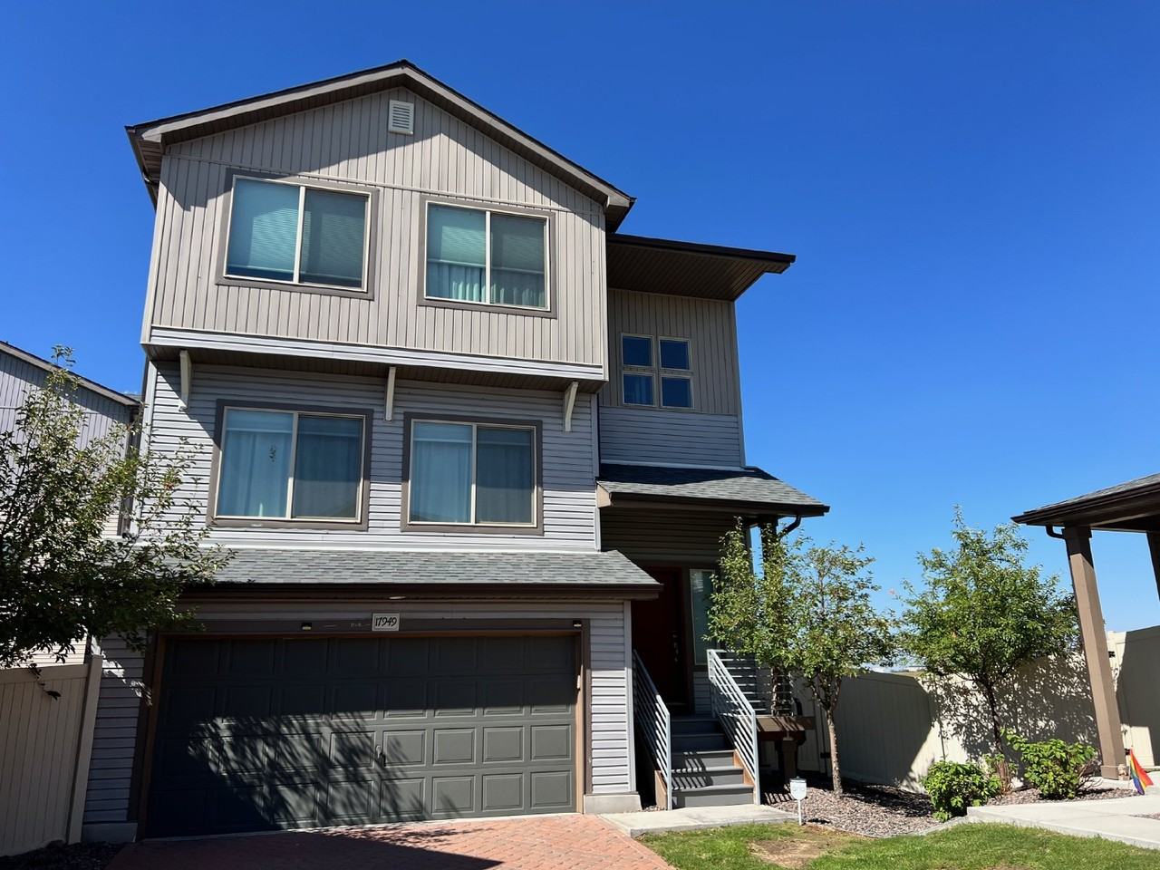 17949 E 54th Ave - Photo 2 of 38