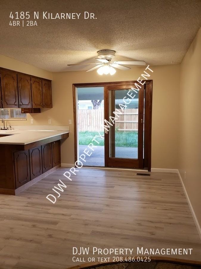 4185 N Kilarney Dr - Photo 3 of 13