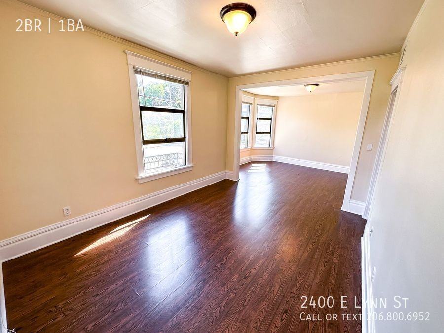 2400 E Lynn St - Photo 3 of 30