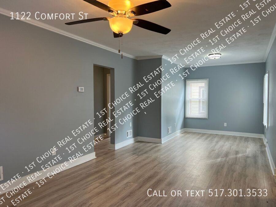 1122 Comfort St - Photo 2 of 17