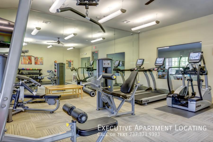 101 E North Loop Blvd #2 - Photo 3 of 12