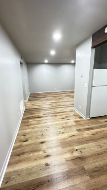 815 E Wayne Ave #12
