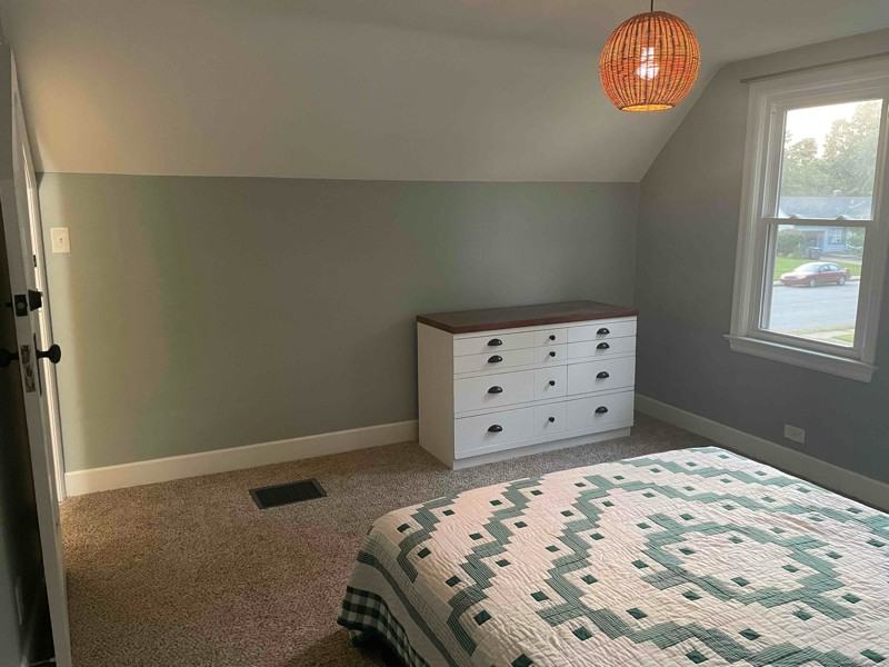 406 Sunset Blvd - Photo 3 of 14