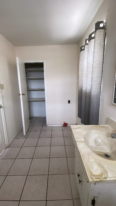 103 Riverview Ct - Photo 3 of 10