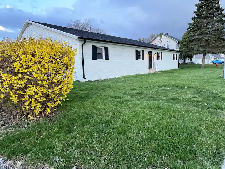 10925 Otsego St #C - Photo 2 of 7