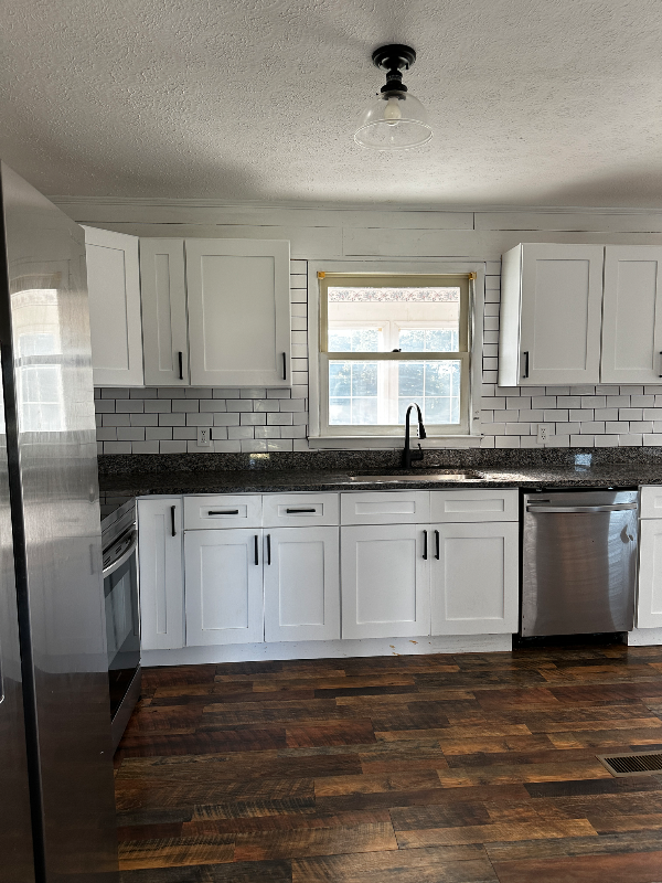 467 Russell Ridge Rd - Photo 2 of 19