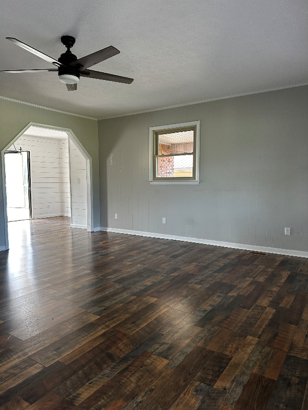 467 Russell Ridge Rd - Photo 6 of 19