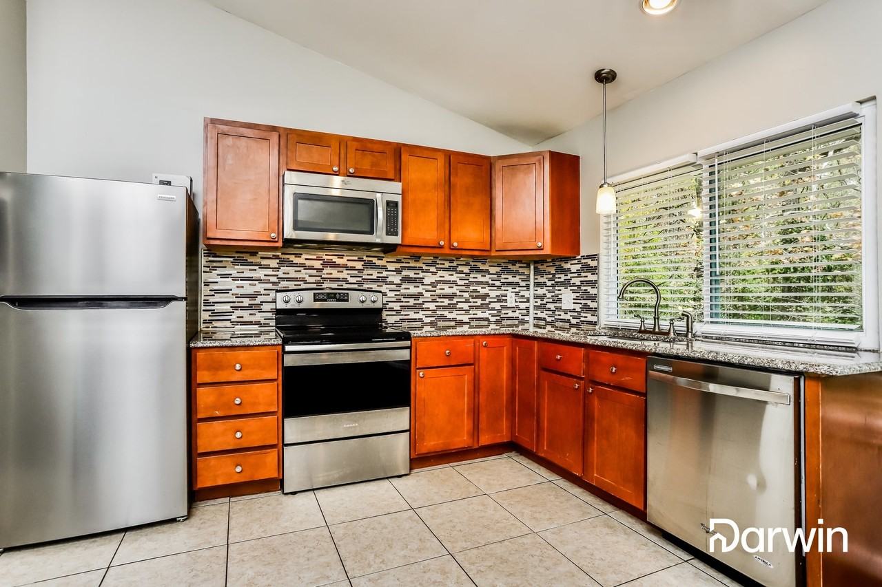 12764 Willow Trail Dr - Photo 3 of 15