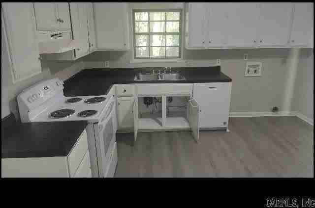 203 Winchester Trl - Photo 3 of 21