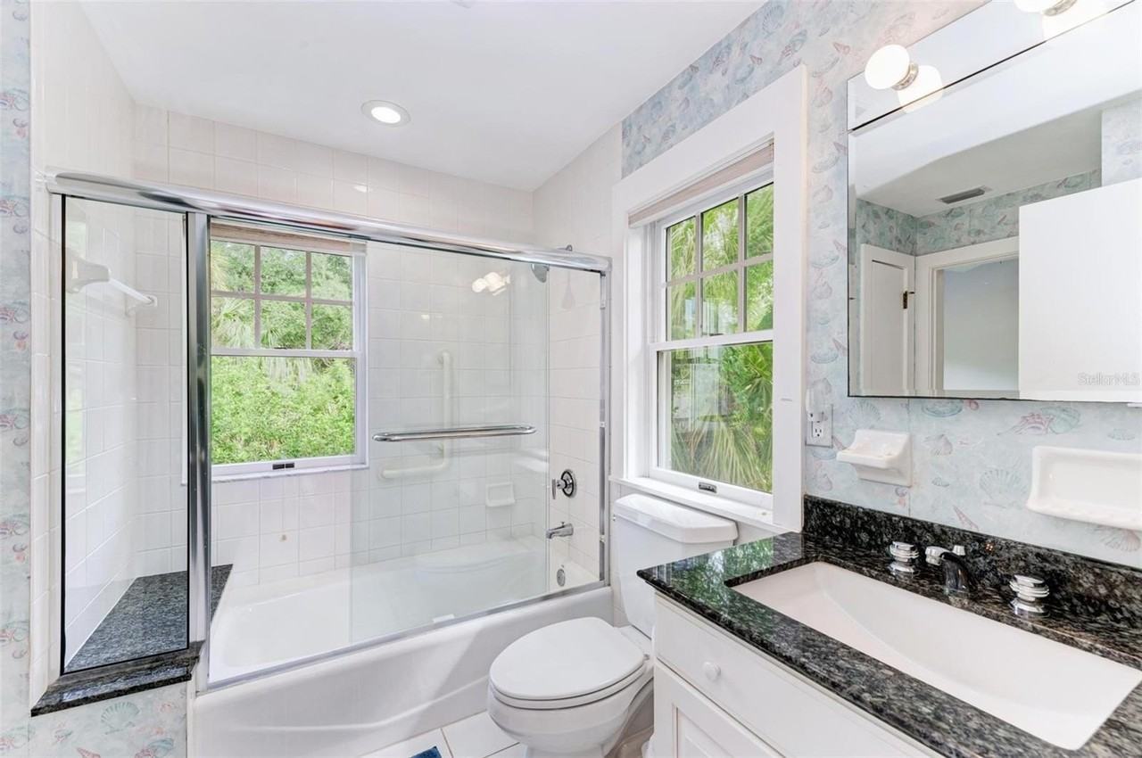 7520 Manasota Key Rd - Photo 6 of 50