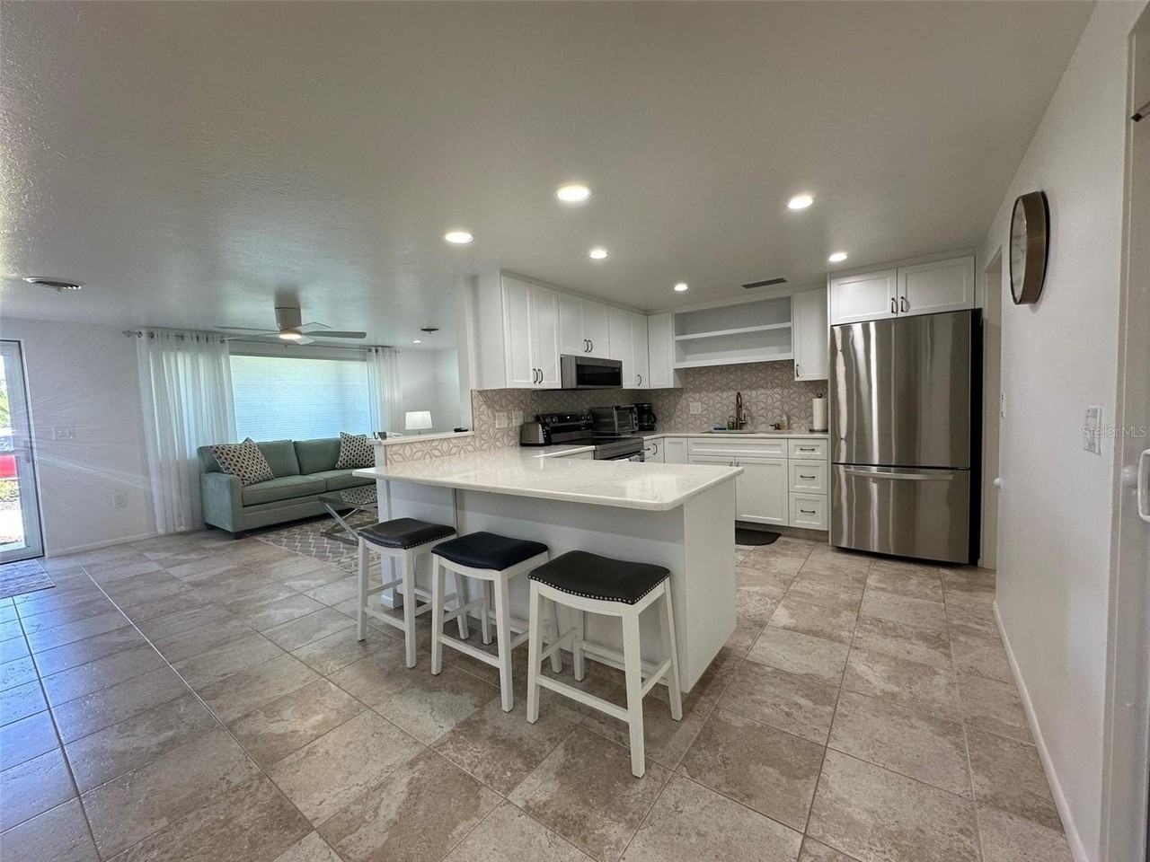 1575 Loralin Dr - Photo 7 of 38