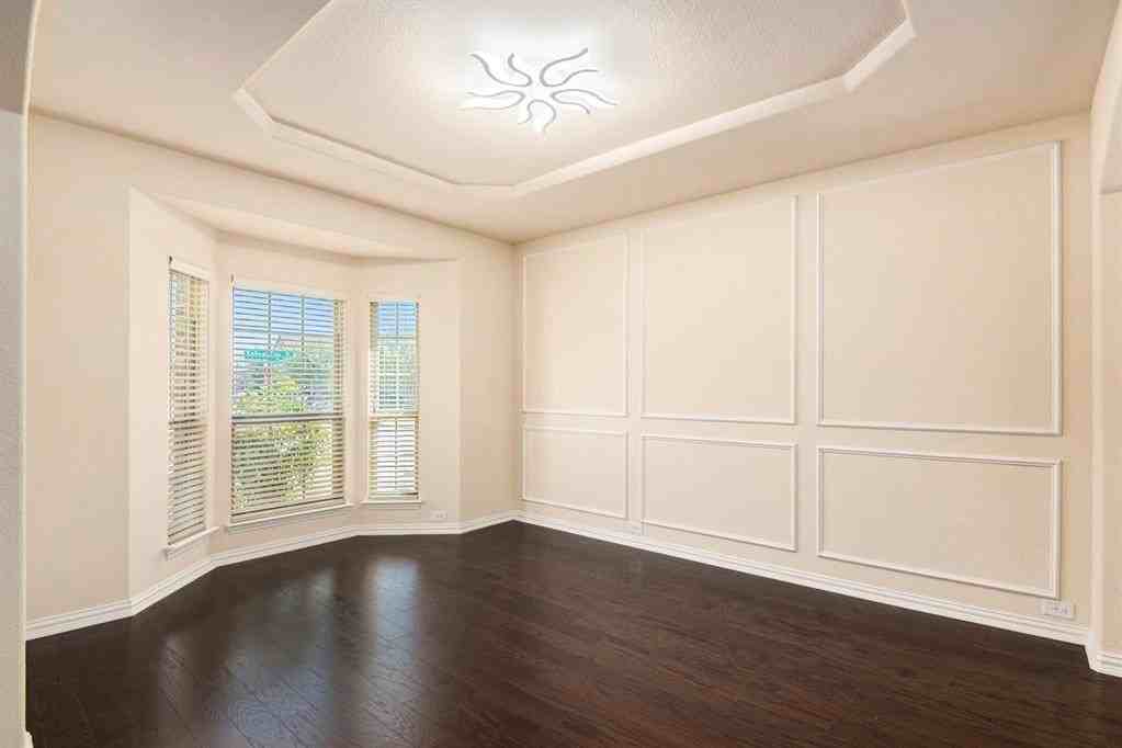 9801 Yellow Cup Drive - Photo 5 of 36