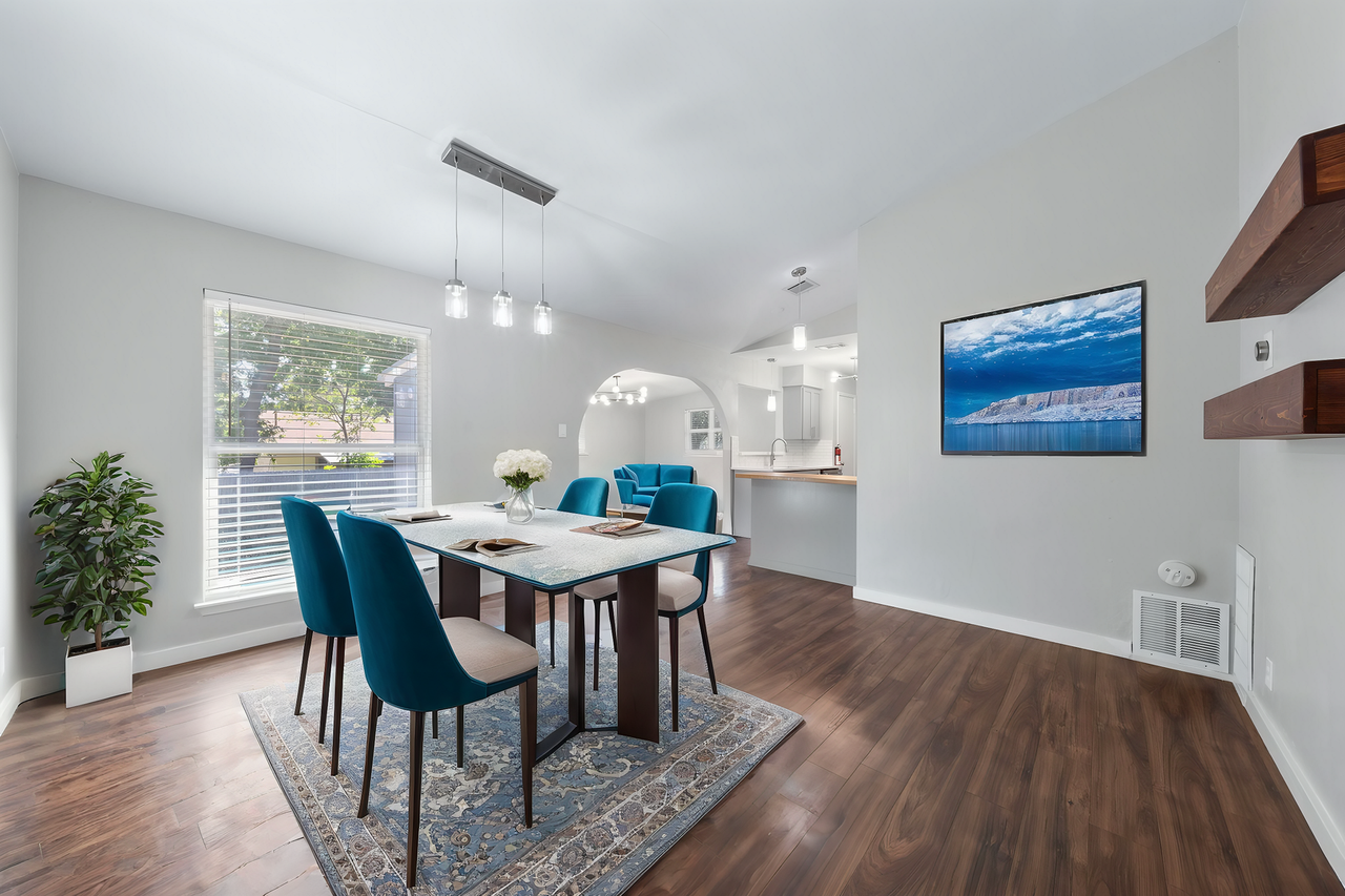 6205 Waycross Dr - Photo 2 of 50