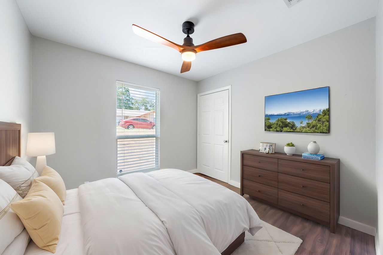 6205 Waycross Dr - Photo 4 of 50