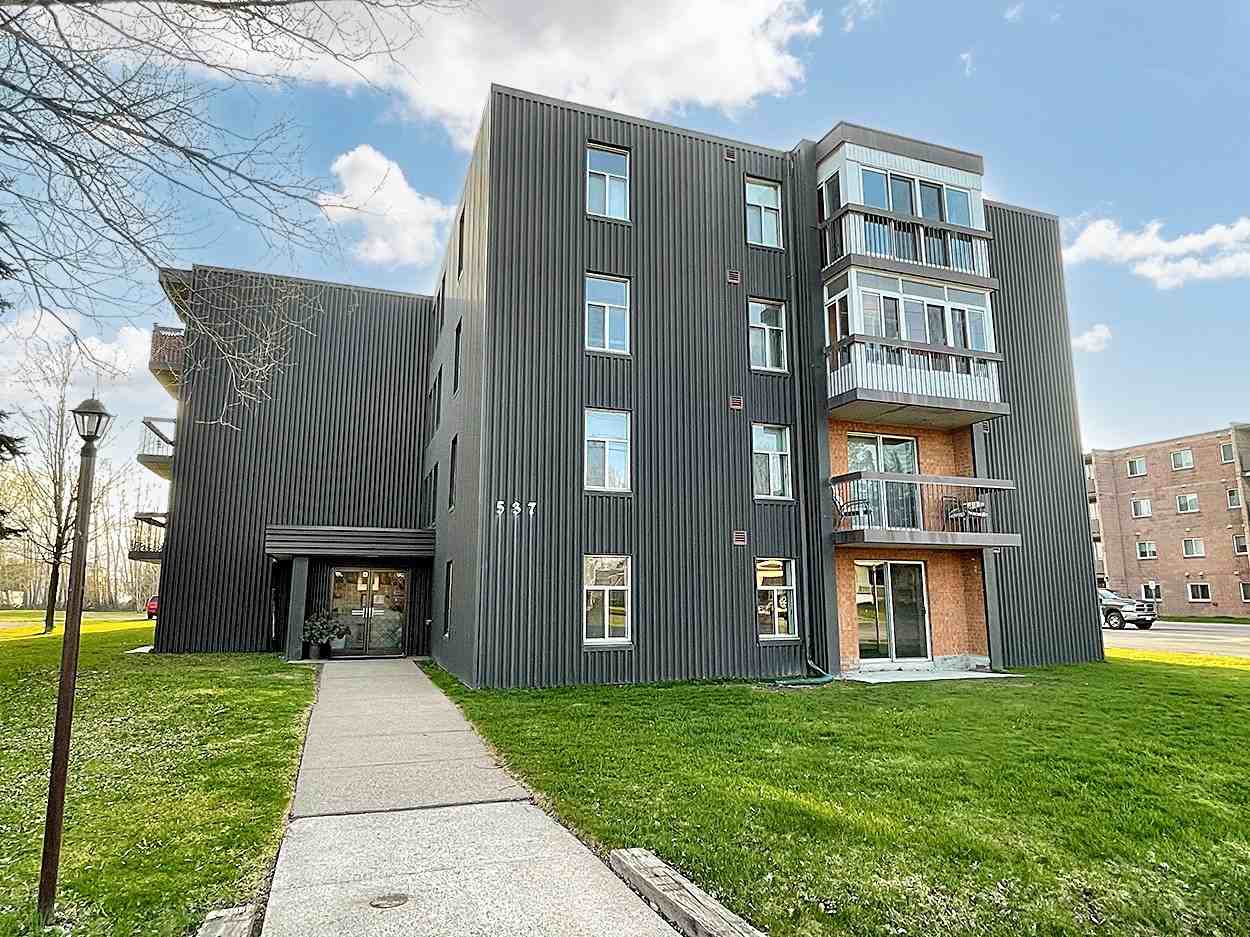 Cooper Place Apts - Photo 2 of 10