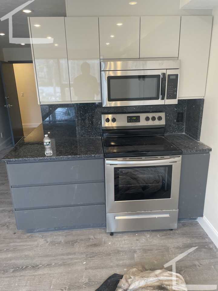 Commonwealth Ave #406 - Photo 4 of 13