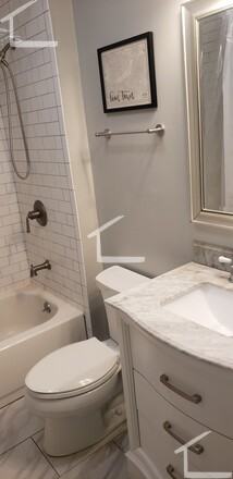 662 Massachusetts Ave #4 - Photo 4 of 14