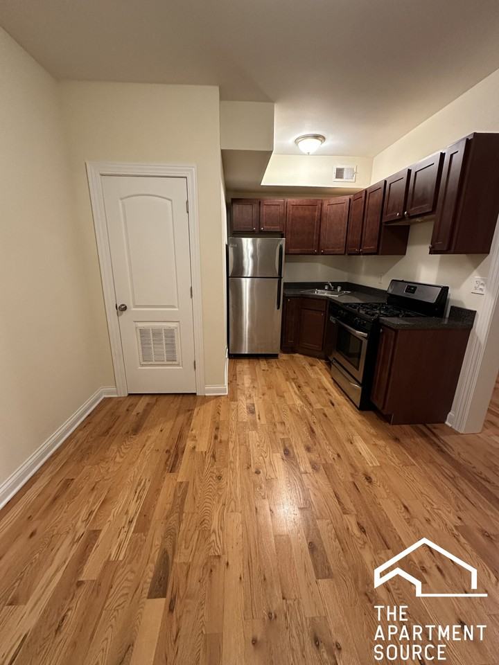 343 Park Ave #10 - Photo 2 of 7