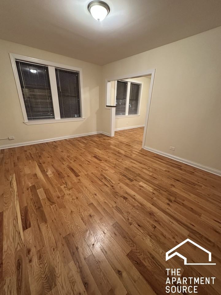 343 Park Ave #7 - Photo 4 of 7